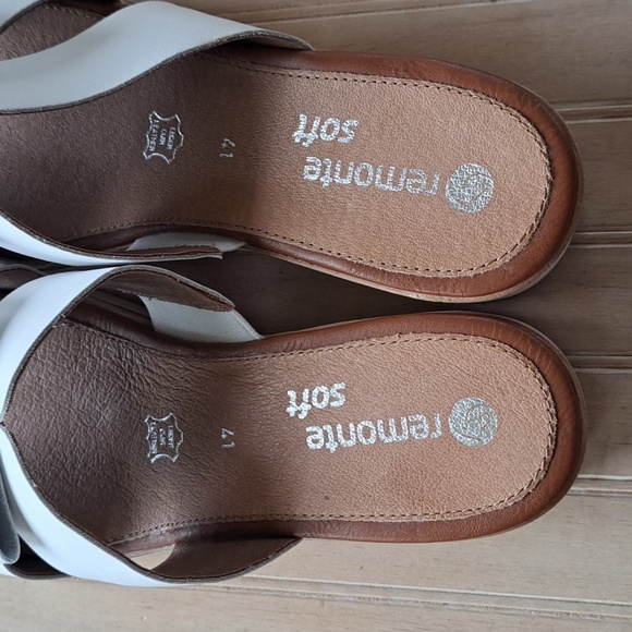 New Remonte Jerilyn Stylish Leather Bow Detail Plateform Slip-In Sandals Slides - Picture 5 of 14